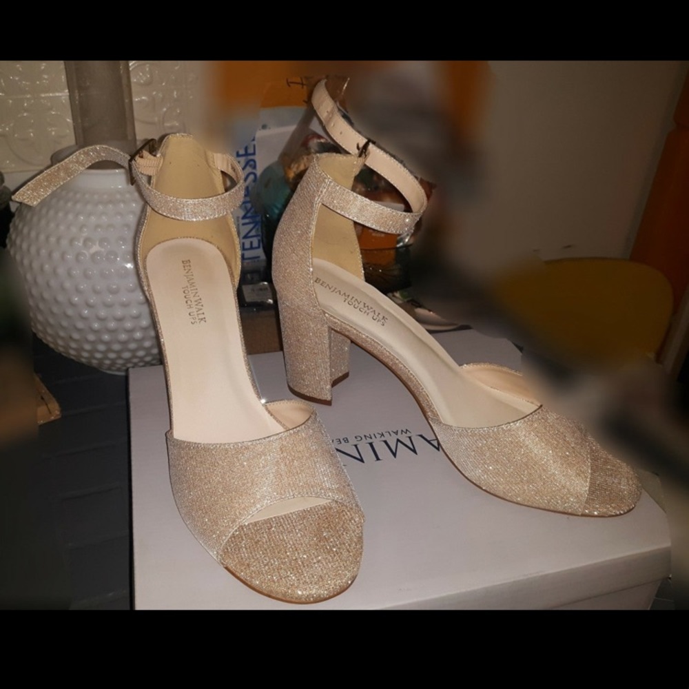 Benjamin Walk, Touch Ups, Amaya, Champagne prom shoes size: 9.5